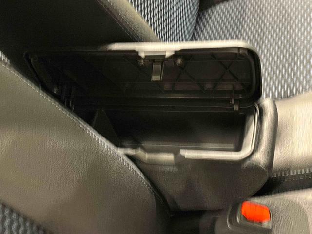 タント カスタムＸ　ＬＥＤオートライト　パワースライドドアウェルカムオープン機能　オート電動格納式ドアミラー　助手席ロングスライド　助手席イージークローザー　アルミホイール　キーフリーシステム（31枚目）