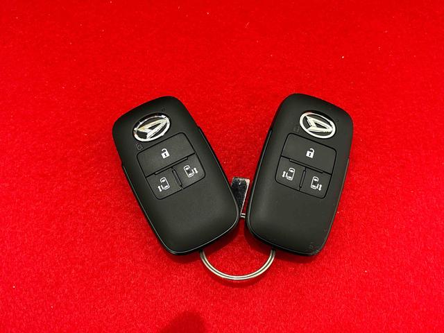 タント カスタムＸ　ＬＥＤオートライト　パワースライドドアウェルカムオープン機能　オート電動格納式ドアミラー　助手席ロングスライド　助手席イージークローザー　アルミホイール　キーフリーシステム（53枚目）