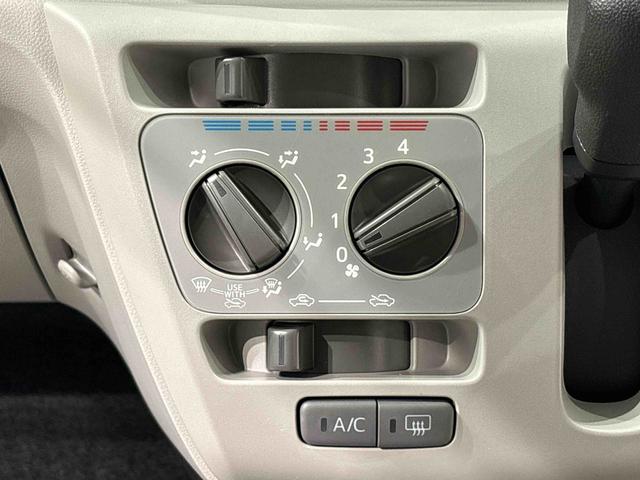ミライース Ｘ　ＳＡＩＩＩ　４ＷＤ　ＬＥＤヘッドライト　バックカメラ　ＬＥＤヘッドランプ　セキュリティアラーム　コーナーセンサー　１４インチフルホイールキャップ　キーレスエントリー　電動格納式ドアミラー　ショツピングフック　マニュアルエアコン（14枚目）