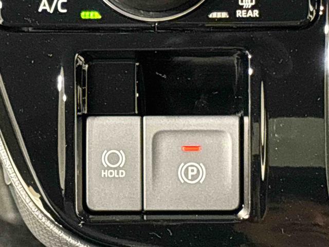 タント カスタムＲＳ　電動パーキングブレーキ　ＬＥＤオートライト　パワースライドドアウェルカムオープン機能　運転席ロングスライドシ－ト　助手席ロングスライド　助手席イージークローザー　アルミホイール　キーフリーシステム（17枚目）