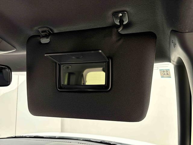 タント カスタムＲＳ　電動パーキングブレーキ　ＬＥＤオートライト　パワースライドドアウェルカムオープン機能　運転席ロングスライドシ－ト　助手席ロングスライド　助手席イージークローザー　アルミホイール　キーフリーシステム（27枚目）