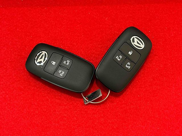 タント カスタムＲＳ　電動パーキングブレーキ　ＬＥＤオートライト　パワースライドドアウェルカムオープン機能　運転席ロングスライドシ－ト　助手席ロングスライド　助手席イージークローザー　アルミホイール　キーフリーシステム（51枚目）
