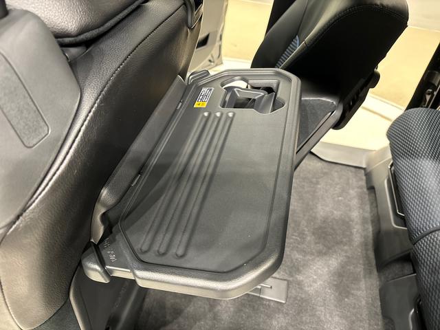 タント カスタムＲＳ　９インチディスプレイオーディオ　バックカメラ　ＬＥＤオートライト　パワースライドドアウェルカムオープン機能　オート電動格納式ドアミラー　助手席ロングスライド　助手席イージークローザー　アルミホイール　キーフリーシステム（35枚目）
