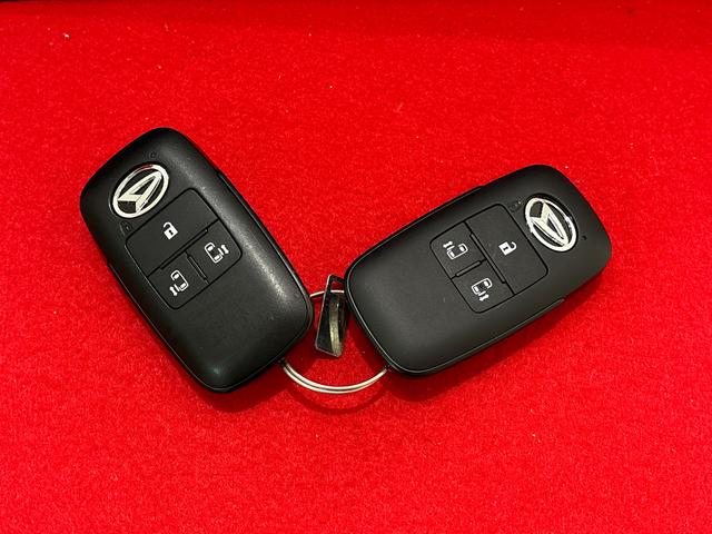 タント カスタムＲＳ　９インチディスプレイオーディオ　バックカメラ　ＬＥＤオートライト　パワースライドドアウェルカムオープン機能　オート電動格納式ドアミラー　助手席ロングスライド　助手席イージークローザー　アルミホイール　キーフリーシステム（51枚目）
