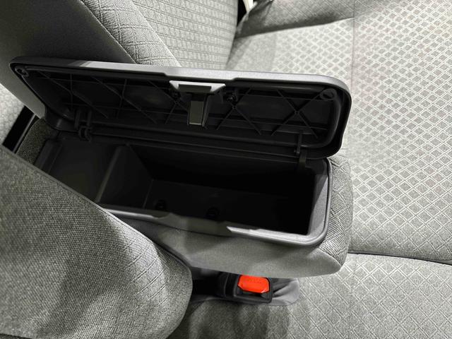タント Ｘ　　バックモニター対応カメラ　ＬＥＤヘッドランプ搭載　オートエアコン　電動パーキングブレーキ　片側パワースライドドアウェルカムオープン機能　プッシュボタンスタート　シートヒーター　オート格納機能付きドアミラー　サイドエアバック　キーフリーシステム（30枚目）