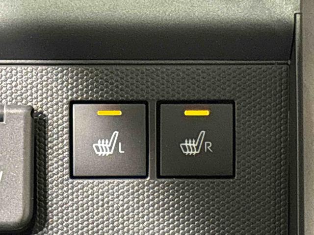 タフト Ｇ　ダーククロムベンチャー　バックモニター対応カメラ　スカイフィールトップ　ダークメッキパック　シルバーアンダーガーニッシュ　インテリアアクセント　ＬＥＤオートライト＆フォグランプ　電動パーキングブレーキ　バックカメラ　アルミホイール（18枚目）