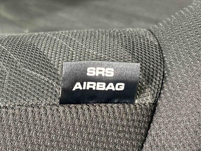タフト Ｇ　ダーククロムベンチャー　バックモニター対応カメラ　スカイフィールトップ　ダークメッキパック　シルバーアンダーガーニッシュ　インテリアアクセント　ＬＥＤオートライト＆フォグランプ　電動パーキングブレーキ　バックカメラ　アルミホイール（29枚目）