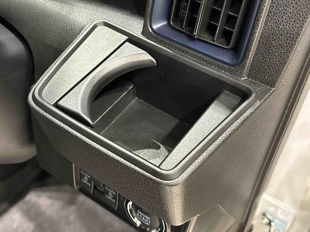 タント カスタムＲＳ　電動パーキングブレーキ　ＬＥＤオートライト　パワースライドドアウェルカムオープン機能　電動パーキングブレーキ　運転席助手席シートヒーター　アルミホイール　キーフリーシステム　　オート電動格納式ドアミラー（25枚目）