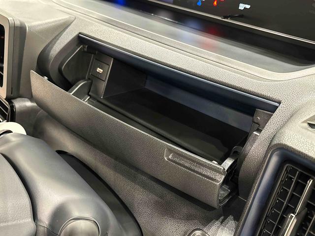 タント カスタムＲＳ　電動パーキングブレーキ　ＬＥＤオートライト　パワースライドドアウェルカムオープン機能　電動パーキングブレーキ　運転席助手席シートヒーター　アルミホイール　キーフリーシステム　　オート電動格納式ドアミラー（26枚目）