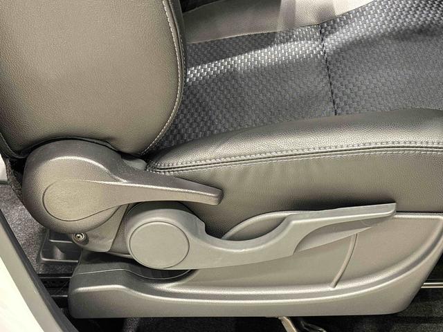 タント カスタムＲＳ　電動パーキングブレーキ　ＬＥＤオートライト　パワースライドドアウェルカムオープン機能　電動パーキングブレーキ　運転席助手席シートヒーター　アルミホイール　キーフリーシステム　　オート電動格納式ドアミラー（28枚目）