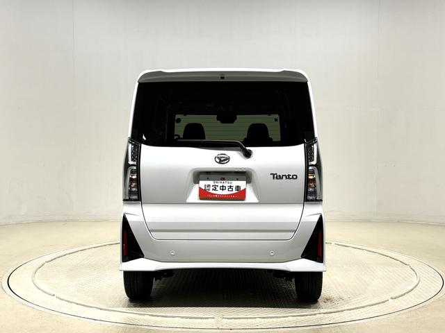 タント カスタムRS バックモニター対応カメラ シートヒーター LEDオートライト パワースライドドアウェルカムオープン機能 電動パーキングブレーキ 運転席助手席シートヒーター アルミホイール キーフリーシステム  オート電動格納式ドアミラー(9枚目)