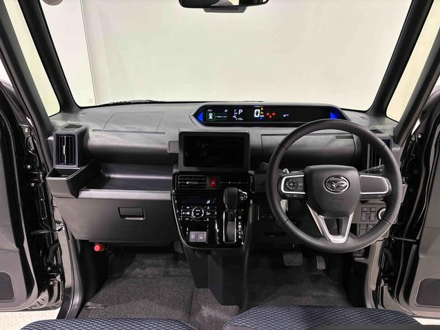 タント カスタムＲＳ　バックカメラ　電動パーキングブレーキ　ＬＥＤオートライト　パワースライドドアウェルカムオープン機能　オート電動格納式ドアミラー　助手席ロングスライド　助手席イージークローザー　アルミホイール　キーフリーシステム（11枚目）