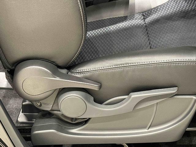 タント カスタムＲＳ　バックカメラ　電動パーキングブレーキ　ＬＥＤオートライト　パワースライドドアウェルカムオープン機能　オート電動格納式ドアミラー　助手席ロングスライド　助手席イージークローザー　アルミホイール　キーフリーシステム（28枚目）