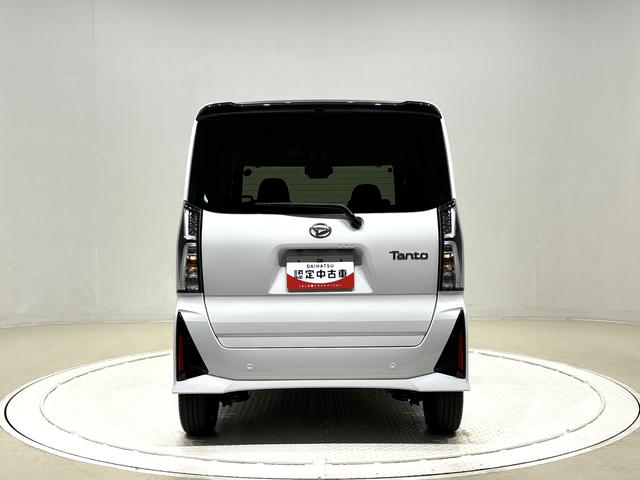 タント カスタムＲＳ　　電子パーキング　　　ＬＥＤヘッドライト　ＬＥＤオートライト　パワースライドドアウェルカムオープン機能　オート電動格納式ドアミラー　　助手席イージークローザー　アルミホイール　キーフリーシステム（9枚目）
