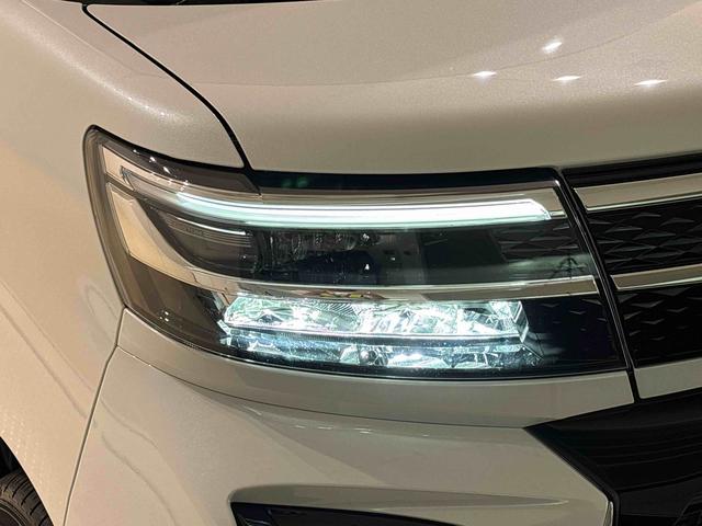 タント カスタムＲＳ　　電子パーキング　　　ＬＥＤヘッドライト　ＬＥＤオートライト　パワースライドドアウェルカムオープン機能　オート電動格納式ドアミラー　　助手席イージークローザー　アルミホイール　キーフリーシステム（46枚目）