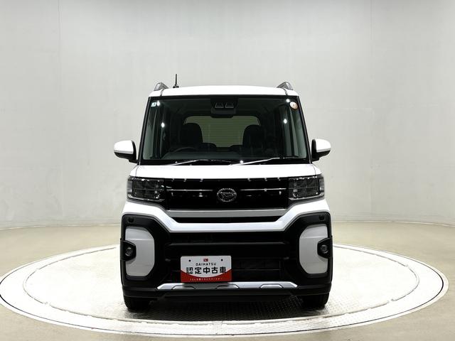 タント ファンクロスターボ　　電子パーキング　　ＬＥＤヘッドライト　ＬＥＤオートライト　パワースライドドアウェルカムオープン機能　オート電動格納式ドアミラー　助手席ロングスライド　助手席イージークローザー　アルミホイール　キーフリーシステム（6枚目）