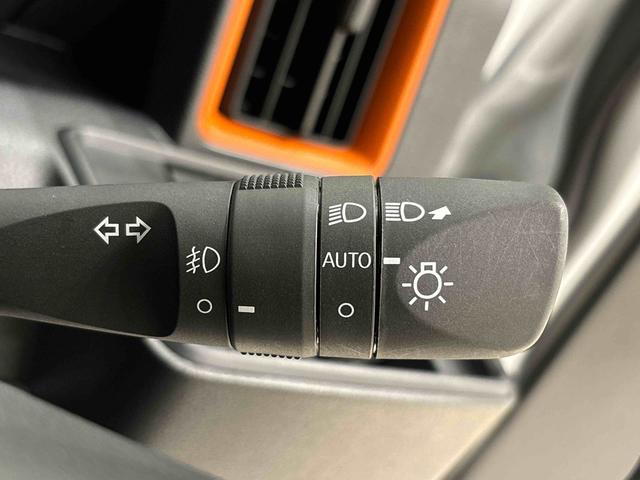 タント ファンクロスターボ　　電子パーキング　　ＬＥＤヘッドライト　ＬＥＤオートライト　パワースライドドアウェルカムオープン機能　オート電動格納式ドアミラー　助手席ロングスライド　助手席イージークローザー　アルミホイール　キーフリーシステム（23枚目）