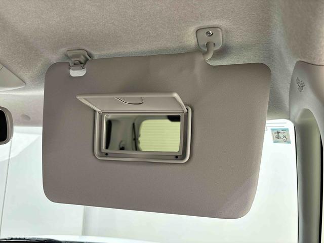 タント ファンクロスターボ　　電子パーキング　　ＬＥＤヘッドライト　ＬＥＤオートライト　パワースライドドアウェルカムオープン機能　オート電動格納式ドアミラー　助手席ロングスライド　助手席イージークローザー　アルミホイール　キーフリーシステム（27枚目）
