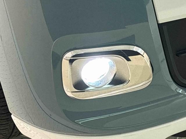ムーヴキャンバス ストライプスＧターボ　ディスプレイオーディオ　ＬＥＤオートライト・フォグランプ　電動パーキングブレーキ　プッシュボタンスタート　セキュリティアラーム　バックカメラ　両側パワースライドドアウエルカムオープン機能　オート電動格納式ドアミラー（46枚目）