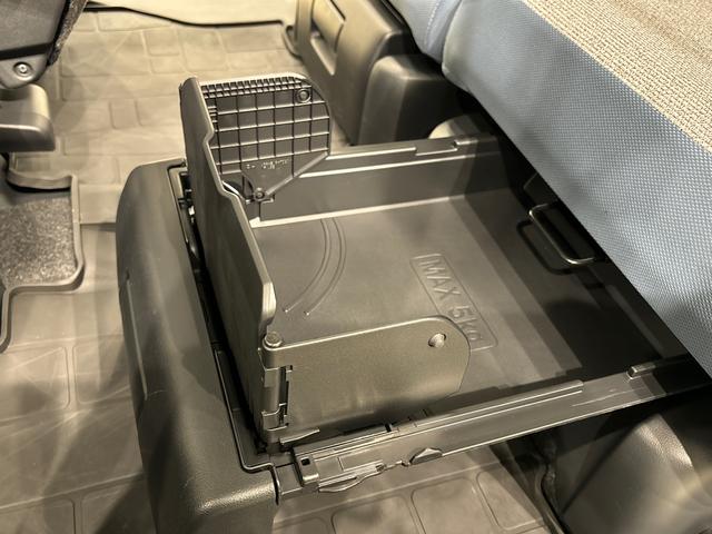 ムーヴキャンバス ストライプスＧターボ　バックカメラ　前席シートヒーター付　ＬＥＤヘッドライト　ＬＥＤフォグランプ　両側電動スライドドア　ＳＲＳサイドエアバッグ　プッシュボタンスタート　オートライト　オートハイビーム　オートホールドブレーキ機能付電動パーキングブレーキ（35枚目）