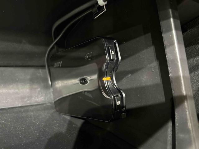 ムーヴキャンバス Ｇ　ＳＡＩＩＩ　ナビ　バックカメラ　ドラレコ　ＥＴＣ　ＬＥＤヘッドランプ　置き楽ボックス　オートライト　プッシュボタンスタート　セキュリティアラーム　両側パワースライドドア　キーフリーシステム　　オート電動格納式ドアミラー（8枚目）