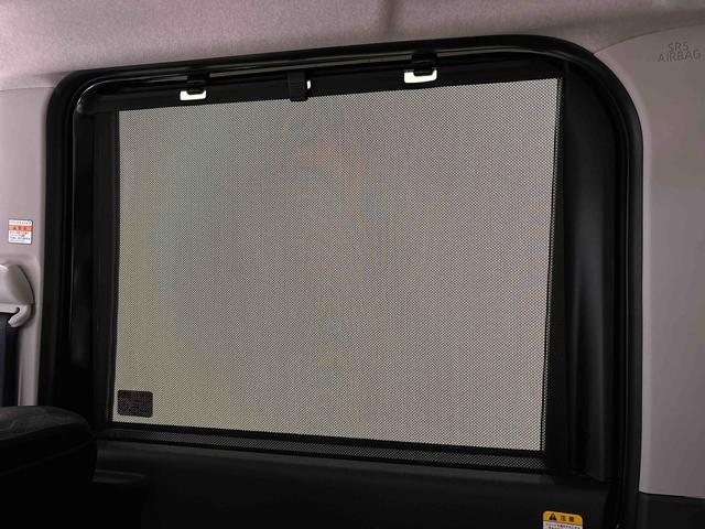 タント ファンクロスターボ　バックカメラ　電動パーキングブレーキ　ＬＥＤオートライト　パワースライドドアウェルカムオープン機能　電動パーキングブレーキ　運転席助手席シートヒーター　アルミホイール　キーフリーシステム　　オート電動格納式ドアミラー（41枚目）