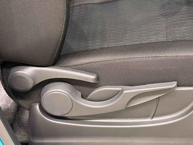 トール カスタム G   電子パーキング  両側パワースライドドア LEDヘッドランプ・フォグランプ  14インチアルミホイール オートライト プッシュボタンスタート クルーズコントロール  コーナーセンサー パワースライドドア キーフリーシステム(26枚目)