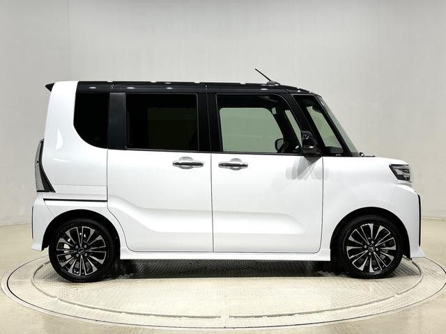 タント カスタムＲＳ　両側パワースライドドア　ＬＥＤオートライト　　電動パーキングブレーキ　運転席助手席シートヒーター　アルミホイール　キーフリーシステム　　オート電動格納式ドアミラー（7枚目）