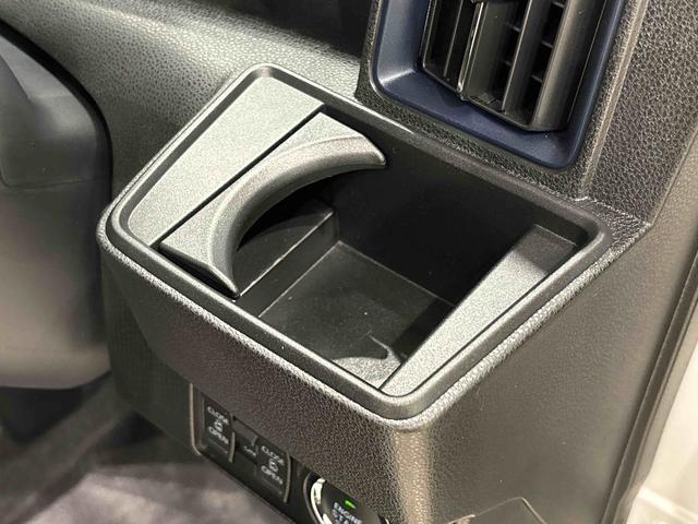 タント カスタムＲＳ　両側パワースライドドア　ＬＥＤオートライト　　電動パーキングブレーキ　運転席助手席シートヒーター　アルミホイール　キーフリーシステム　　オート電動格納式ドアミラー（25枚目）