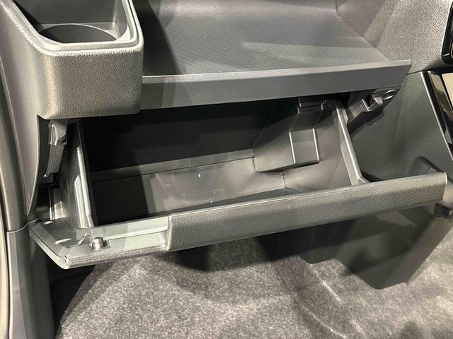 タント カスタムＲＳ　両側パワースライドドア　ＬＥＤオートライト　　電動パーキングブレーキ　運転席助手席シートヒーター　アルミホイール　キーフリーシステム　　オート電動格納式ドアミラー（32枚目）