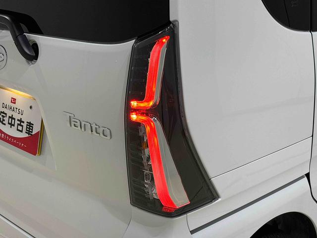 タント カスタムＲＳ　両側パワースライドドア　ＬＥＤオートライト　　電動パーキングブレーキ　運転席助手席シートヒーター　アルミホイール　キーフリーシステム　　オート電動格納式ドアミラー（49枚目）