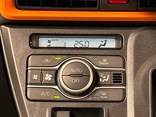 タント ファンクロスターボ　バックカメラ　電動パーキングブレーキ　ＬＥＤオートライト　パワースライドドアウェルカムオープン機能　電動格納式ドアミラー　助手席ロングスライド　助手席イージークローザー　　セキュリティアラーム　キーフリーシステム（16枚目）