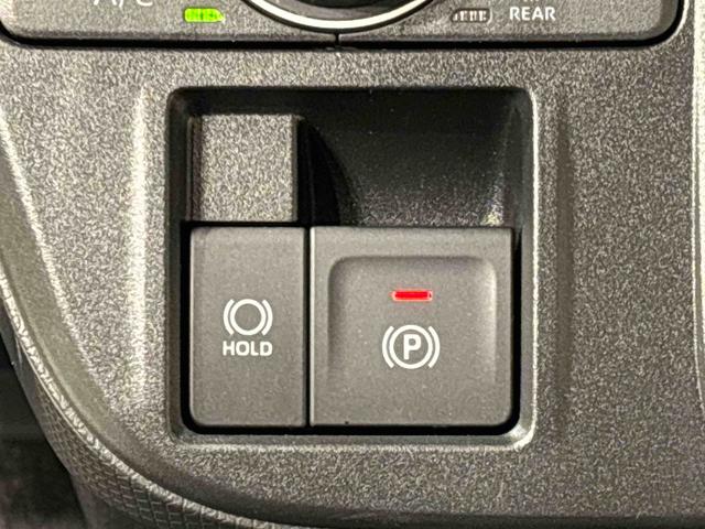 タント ファンクロスターボ　バックカメラ　電動パーキングブレーキ　ＬＥＤオートライト　パワースライドドアウェルカムオープン機能　電動格納式ドアミラー　助手席ロングスライド　助手席イージークローザー　　セキュリティアラーム　キーフリーシステム（17枚目）
