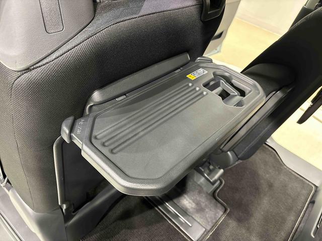 ���ݕ���H�ו����C�y�ɒu����i�[���V�[�g�o�b�N�e�[�u�����A�^�]�ȂƏ���Ȃ̔w������ɂ��p�ӁB�Ԓ��������K�ł��I