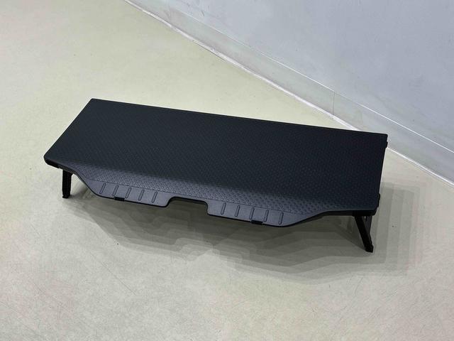 ���Q�[�W�A���_�[�{�b�N�X�̊W�ł���f�b�L�{�[�h�����O���āC���W���[���Ƀe�[�u���Ƃ��Ďg�p�ł���֗��ȃ��Q�[�W�A�C�e���ł�