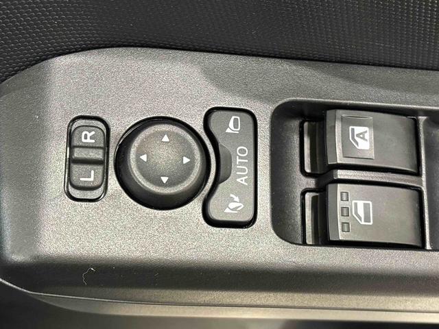 タフト Ｇ　ダーククロムベンチャー　スカイフィールトップ　ＬＥＤオートライト　オートハイビーム　フロントフォグランプ　運転席／助手席シートヒーター　プッシュボタンスタート　電動パーキングブレーキ　バックカメラ　１５インチアルミホイール（25枚目）