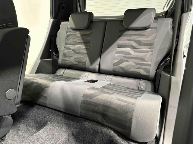 タフト Ｇ　ダーククロムベンチャー　スカイフィールトップ　ＬＥＤオートライト　オートハイビーム　フロントフォグランプ　運転席／助手席シートヒーター　プッシュボタンスタート　電動パーキングブレーキ　バックカメラ　１５インチアルミホイール（35枚目）