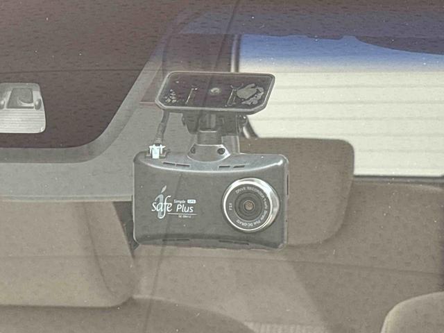 ムーヴ Ｌ　ＳＡＩＩ　１４インチフルホイールキャップ　オートライト　プッシュボタンスタート　セキュリティアラーム　キーレスエントリー　ナビ　前方ドライブレコーダ　ＥＴＣ　バックカメラ（9枚目）