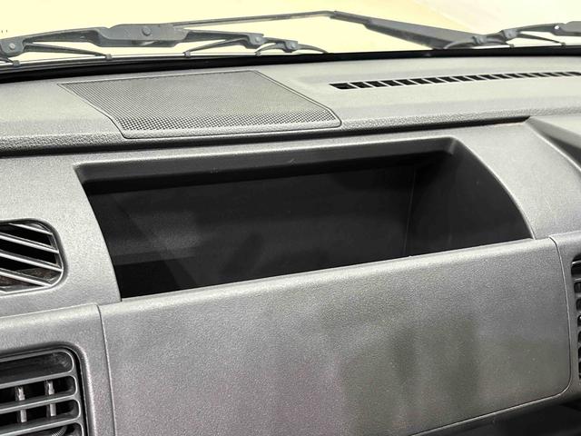 ハイゼットトラック スタンダード 農用スペシャル AM・FMラジオ 4WD ハロゲンヘッドランプ トップシェイドガラス 大型荷台作業灯 運転席バニティミラー AM・FMラジオ ガードフレーム スペアタイヤ(26枚目)