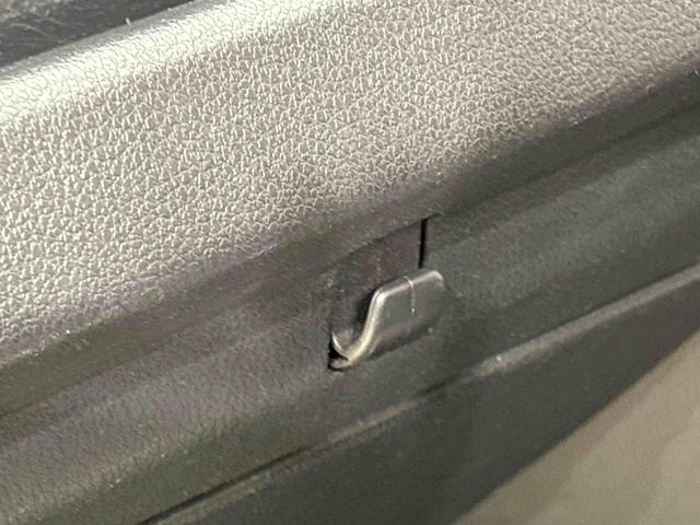 ハイゼットトラック スタンダード 農用スペシャル AM・FMラジオ 4WD ハロゲンヘッドランプ トップシェイドガラス 大型荷台作業灯 運転席バニティミラー AM・FMラジオ ガードフレーム スペアタイヤ(28枚目)