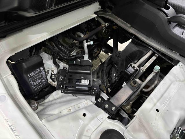 ハイゼットトラック スタンダード 農用スペシャル AM・FMラジオ 4WD ハロゲンヘッドランプ トップシェイドガラス 大型荷台作業灯 運転席バニティミラー AM・FMラジオ ガードフレーム スペアタイヤ(38枚目)