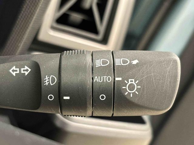 タフト Ｇ　クロムベンチャー　バックモニター対応　シートヒーター　スカイフィールトップ　クロムパック　メッキパック　シルバーアンダーガーニッシュ　インテリアアクセント　ＬＥＤオートライト＆フォグランプ　電動パーキングブレーキ　バックカメラ　アルミホイール（24枚目）