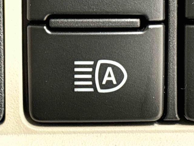 ムーヴキャンバス Ｘ　ＳＡＩＩＩ　カーナビ　バックカメラ付き　オートエアコン　ハロゲンライト　置き楽ボックス　オートライト　プッシュボタンスタート　セキュリティアラーム　両側スライドドア　　キーフリーシステム（19枚目）