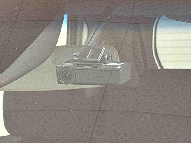 ムーヴ ＸリミテッドＩＩ　ＳＡＩＩＩ　ナビ　ドラレコ　運転席シートヒーター　アルミホイール　オートライト　プッシュボタンスタート　セキュリティアラーム　キーフリーシステム　オート電動格納式ドアミラー　シートリフター（8枚目）