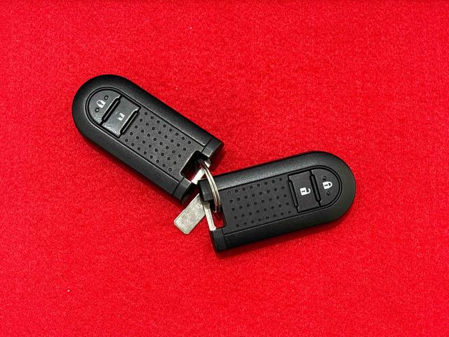 ムーヴ ＸリミテッドＩＩ　ＳＡＩＩＩ　ナビ　ドラレコ　運転席シートヒーター　アルミホイール　オートライト　プッシュボタンスタート　セキュリティアラーム　キーフリーシステム　オート電動格納式ドアミラー　シートリフター（51枚目）