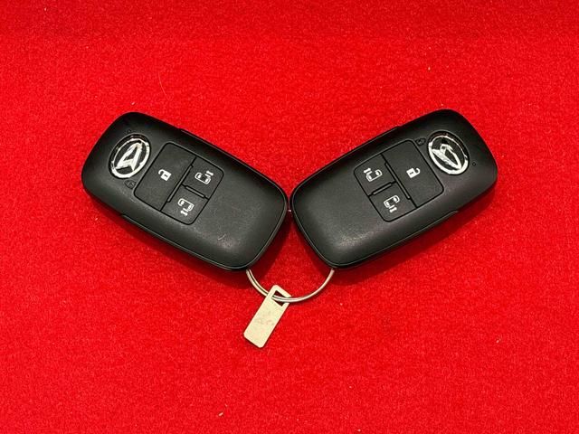 タント ファンクロスターボ　プッシュボタンスタート　オートエアコン　ＬＥＤオートライト　パワースライドドアウェルカムオープン機能　オート電動格納式ドアミラー　助手席ロングスライド　助手席イージークローザー　運転席助手席シートヒーター　アルミホイル　キーフリーシステム（50枚目）