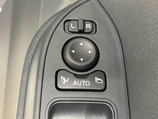 タント Ｘ　バックモニター対応カメラ　電動パーキングブレーキ　ＬＥＤオートライト　パワースライドドアウェルカムオープン機能　電動パーキングブレーキ　運転席助手席シートヒーター　　フルホイールキャツプ　キーフリーシステム　　オート電動格納式ドアミラー（24枚目）