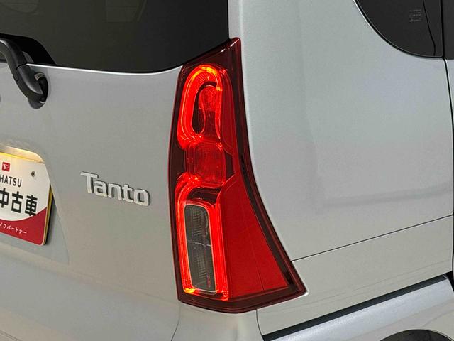 タント Ｘ　バックモニター対応カメラ　電動パーキングブレーキ　ＬＥＤオートライト　パワースライドドアウェルカムオープン機能　電動パーキングブレーキ　運転席助手席シートヒーター　　フルホイールキャツプ　キーフリーシステム　　オート電動格納式ドアミラー（47枚目）