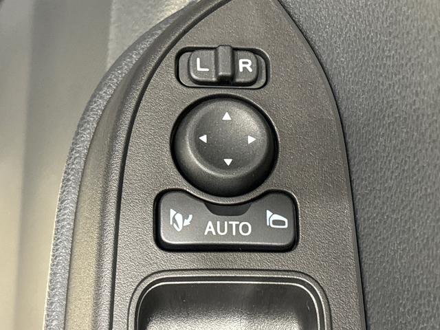 タント カスタム　Ｘ　　　電子パーキング　　ＬＥＤヘッドライト　ＬＥＤオートライト　パワースライドドアウェルカムオープン機能　電動パーキングブレーキ　運転席助手席シートヒーター　アルミホイール　キーフリーシステム　　オート電動格納式ドアミラー（26枚目）