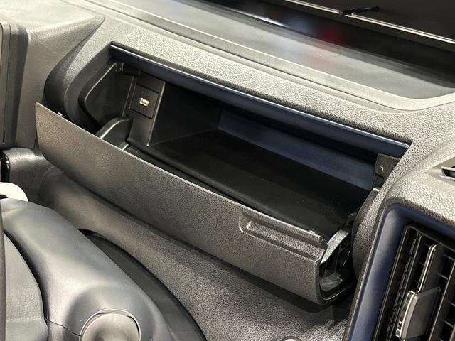 タント カスタム　Ｘ　　　電子パーキング　　ＬＥＤヘッドライト　ＬＥＤオートライト　パワースライドドアウェルカムオープン機能　電動パーキングブレーキ　運転席助手席シートヒーター　アルミホイール　キーフリーシステム　　オート電動格納式ドアミラー（28枚目）